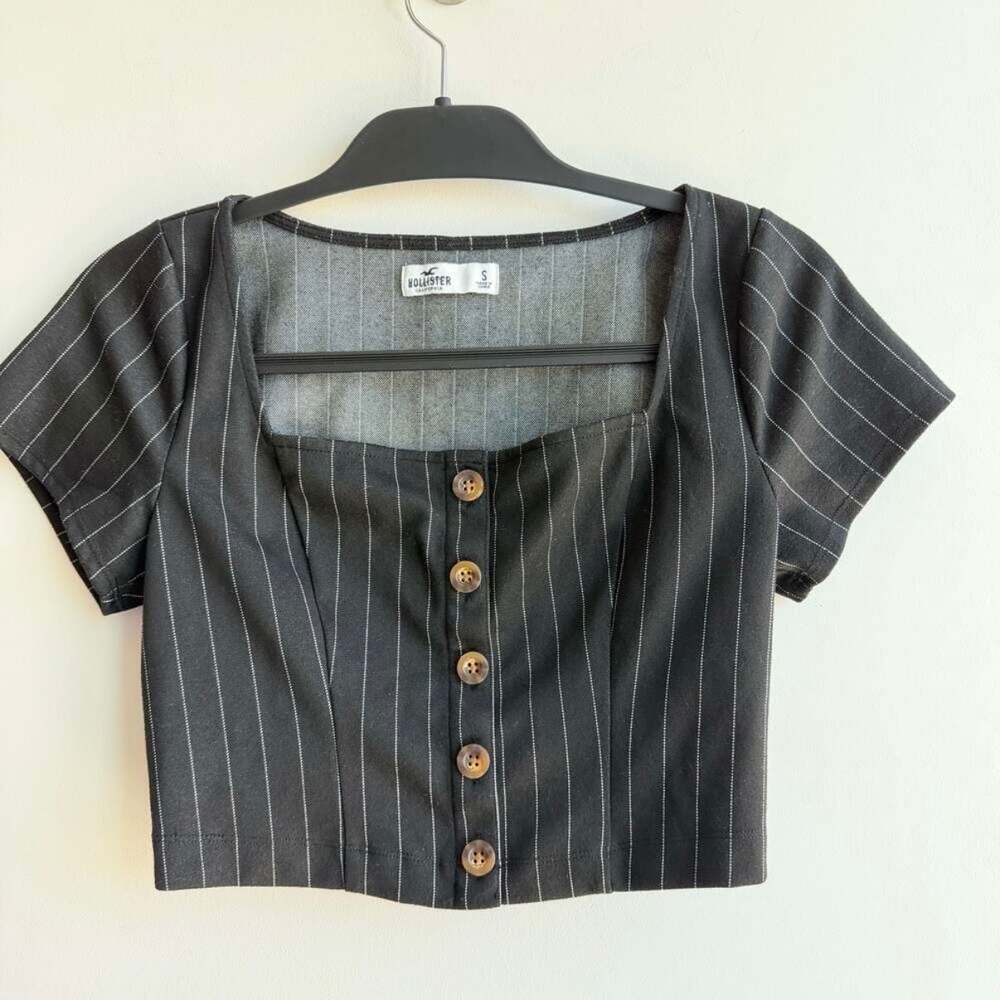 Hollister Pinstripe Button-Front Crop Top Size S